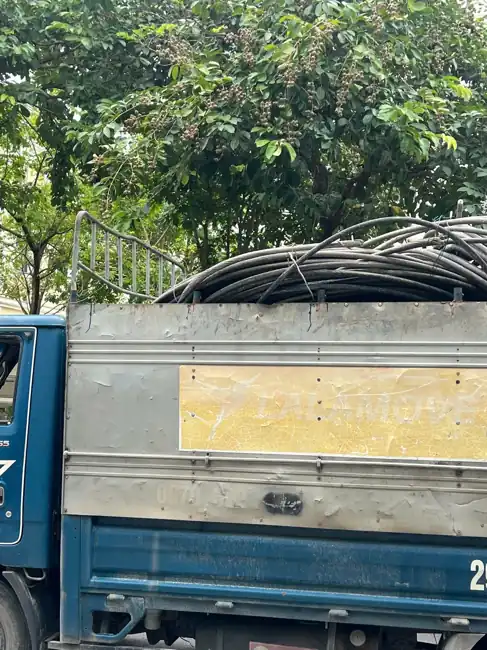 Thu mua cáp điện phế liệu trên xe tải