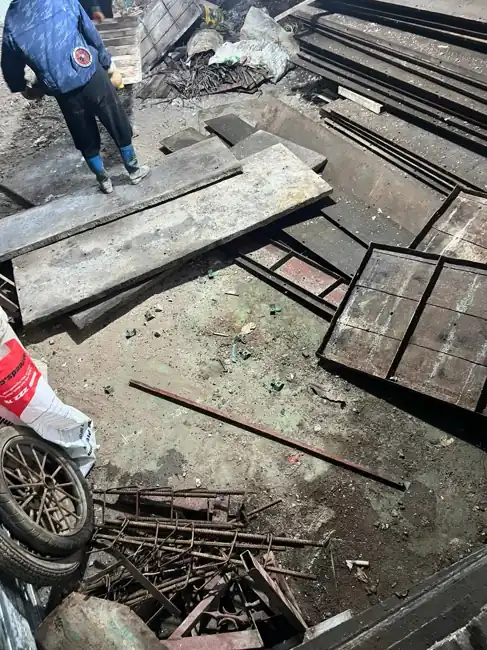 Thu mua sắt thép phế liệu tại bãi